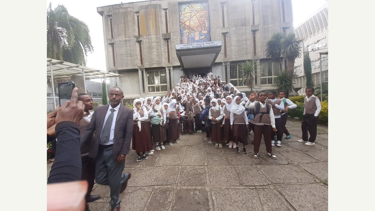 Educational Field Trip Successfully Completed gallery image 1