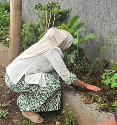 Garden bed preparation
